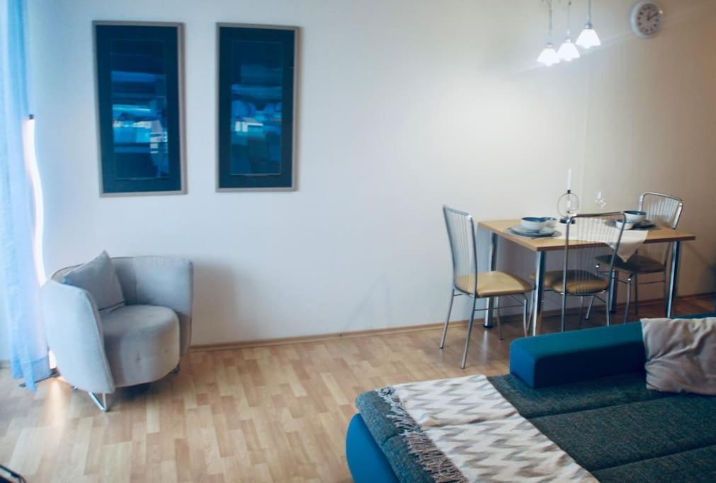 Jasmine Apartment - Free Parking - City Center - Skibus - Tatralandia 5Km Liptovský Mikuláš Extérieur photo